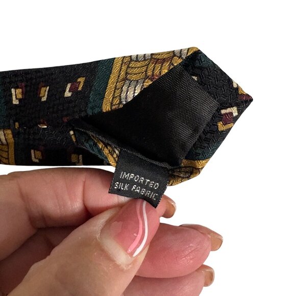 Surrey Silk Tie Black Gold Geometric Mens Necktie USA Office Work Formal Gift - Picture 7 of 9